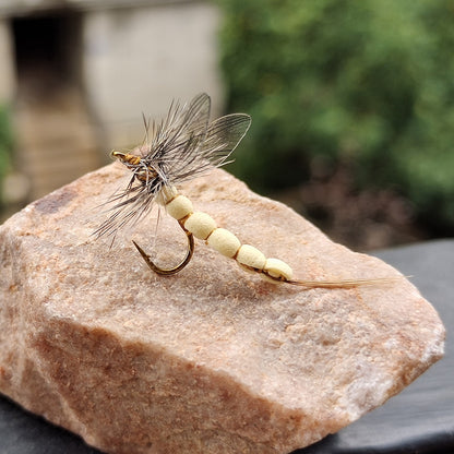 Professional Hand-Tied Mayfly Dry Fly Assortment (5-Pack) | Realistic Adult Mayfly Imitation with CDC & Deer Hair for Trout Fishing